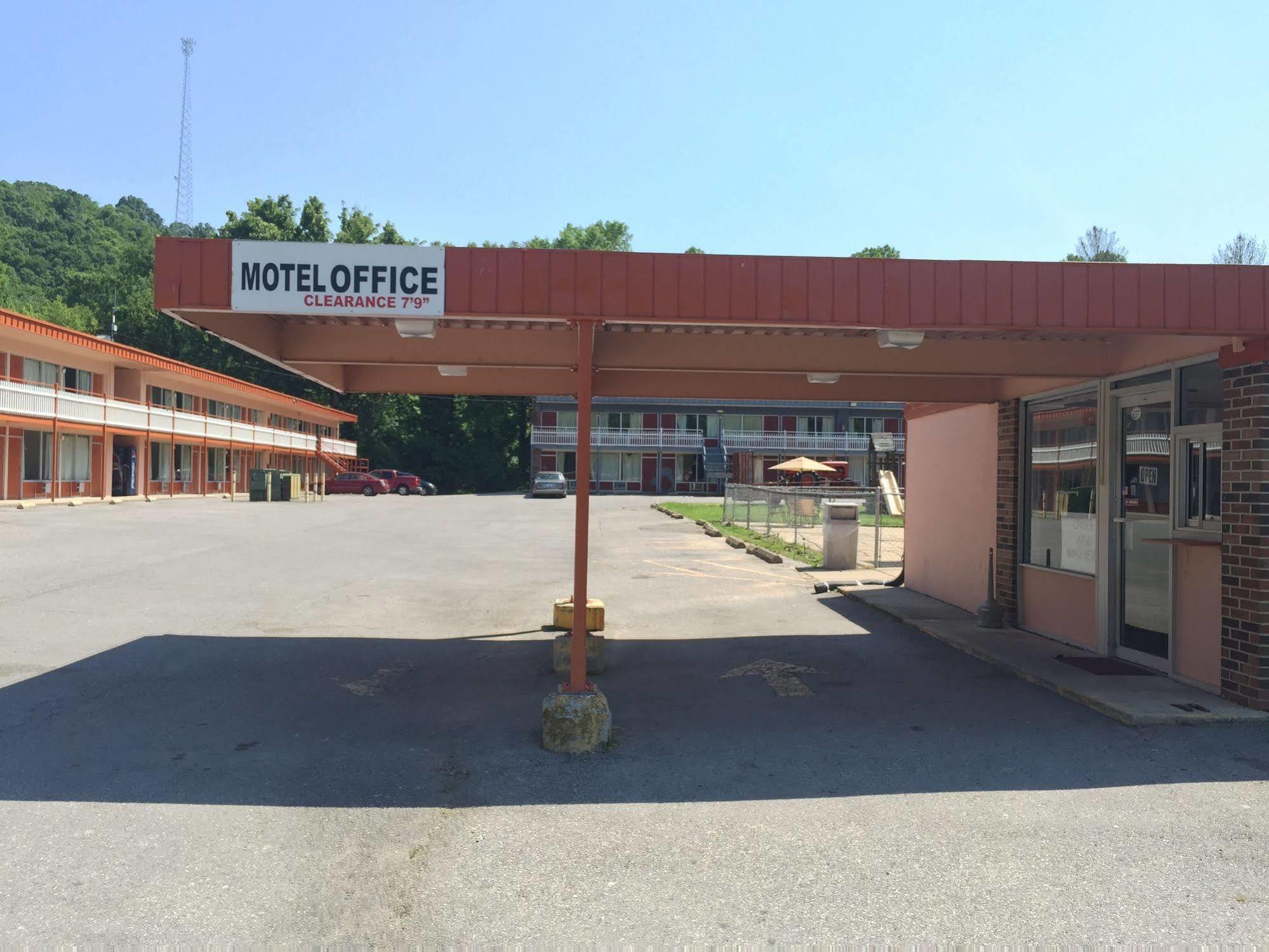 Daniel Boone Motor Inn Pikeville Εξωτερικό φωτογραφία